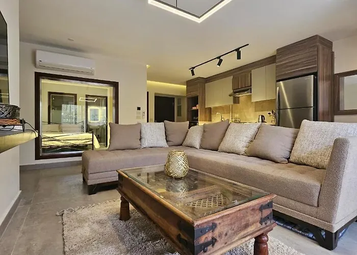 The Luxe Retreat And Uniqueness
