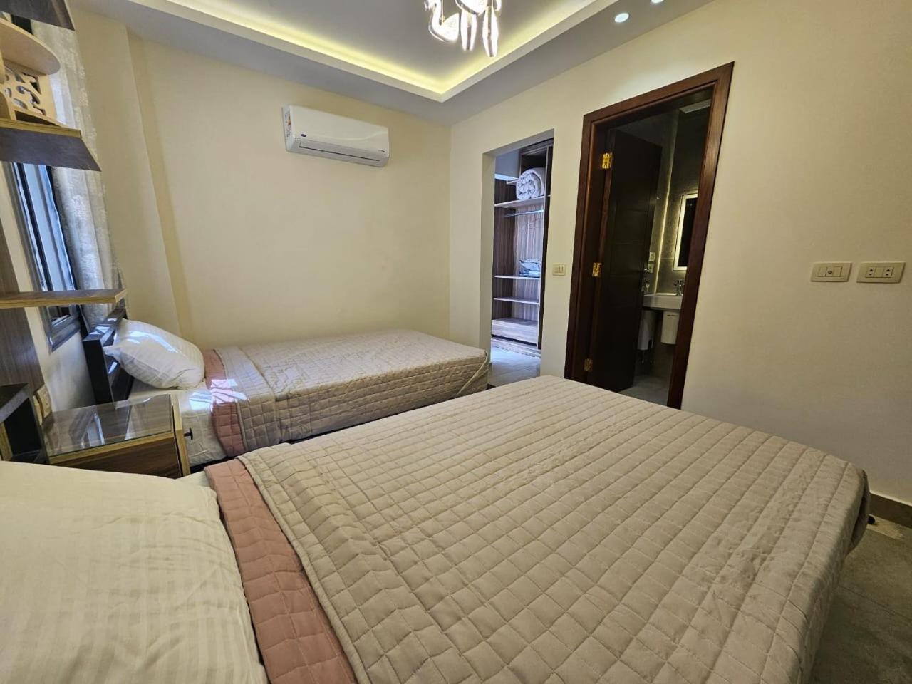 The Luxe Retreat And Uniqueness Apartamento